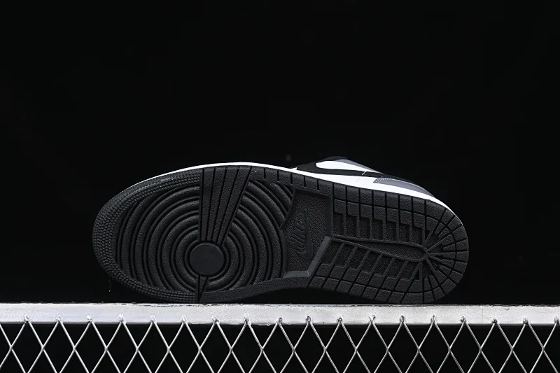 All categories Air Jordan Jordan series basketball shoes Air Jordan 1 Low Air Jordan 1 Low AJ1 Joe 1 gray white black hook low-top cultural casual sneakers HF3148-106